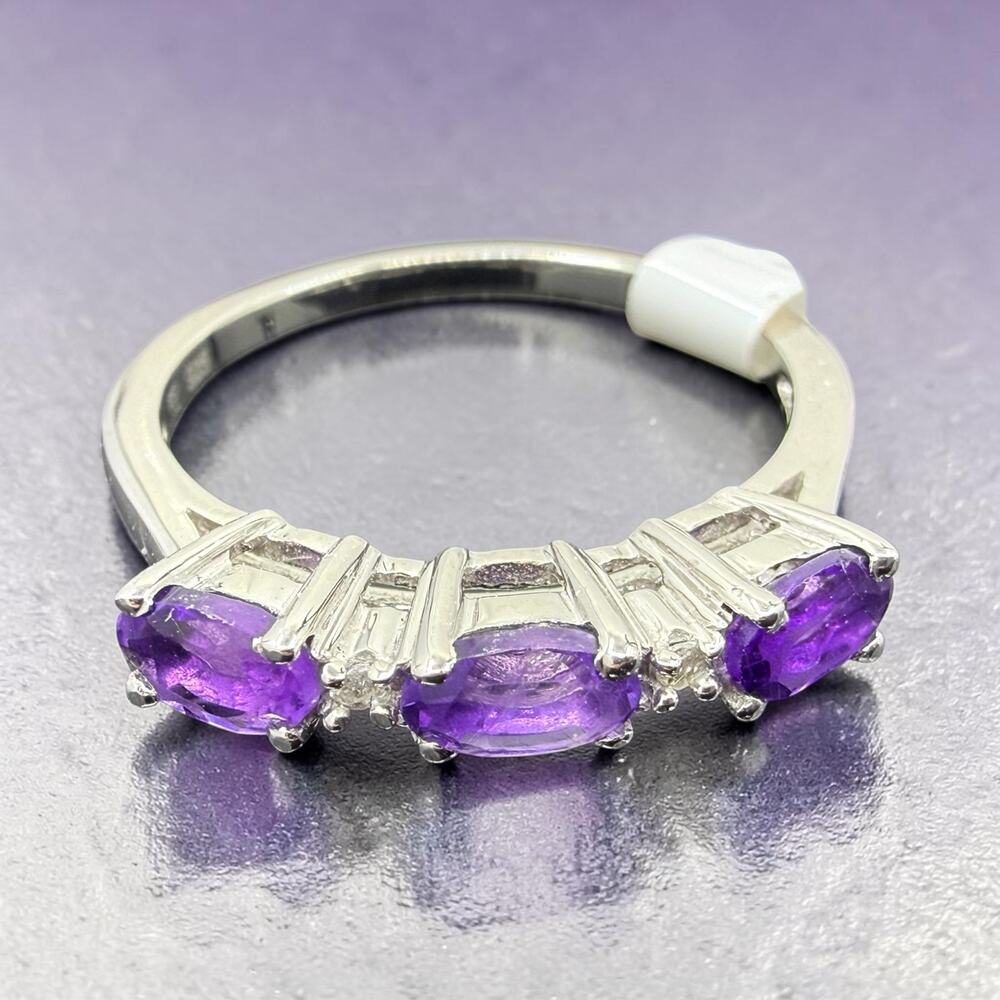 3 Stone Amethyst Diamond Ring Band 925 Sterling Silver 
Size 7 - Journey Ring - Picture 3 of 8